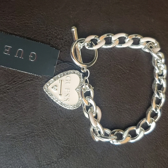 Guess Bracelet - Picture 3 of 3